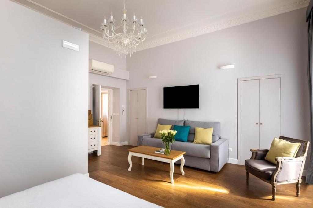 Spagna Art & Suites - Ca Domus Collection Рим Екстер'єр фото
