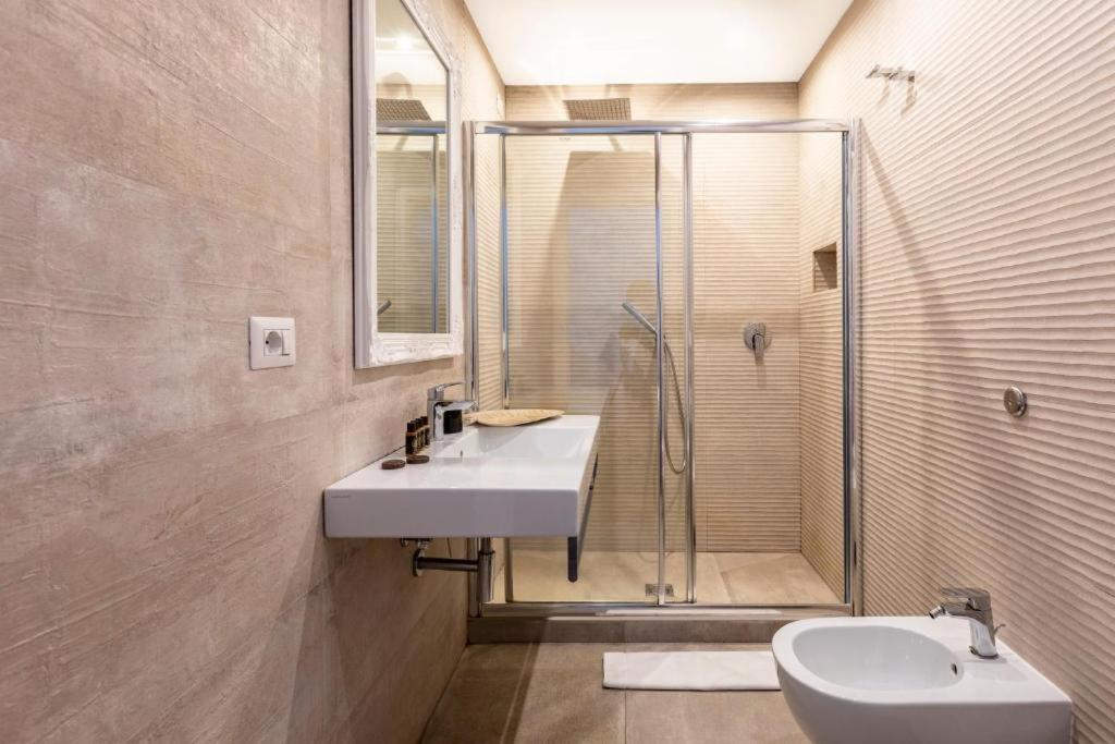 Spagna Art & Suites - Ca Domus Collection Рим Екстер'єр фото